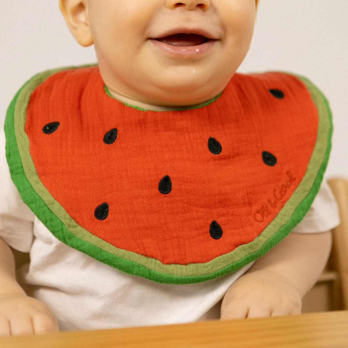 Babero Wally The Watermelon · Oli & Carol