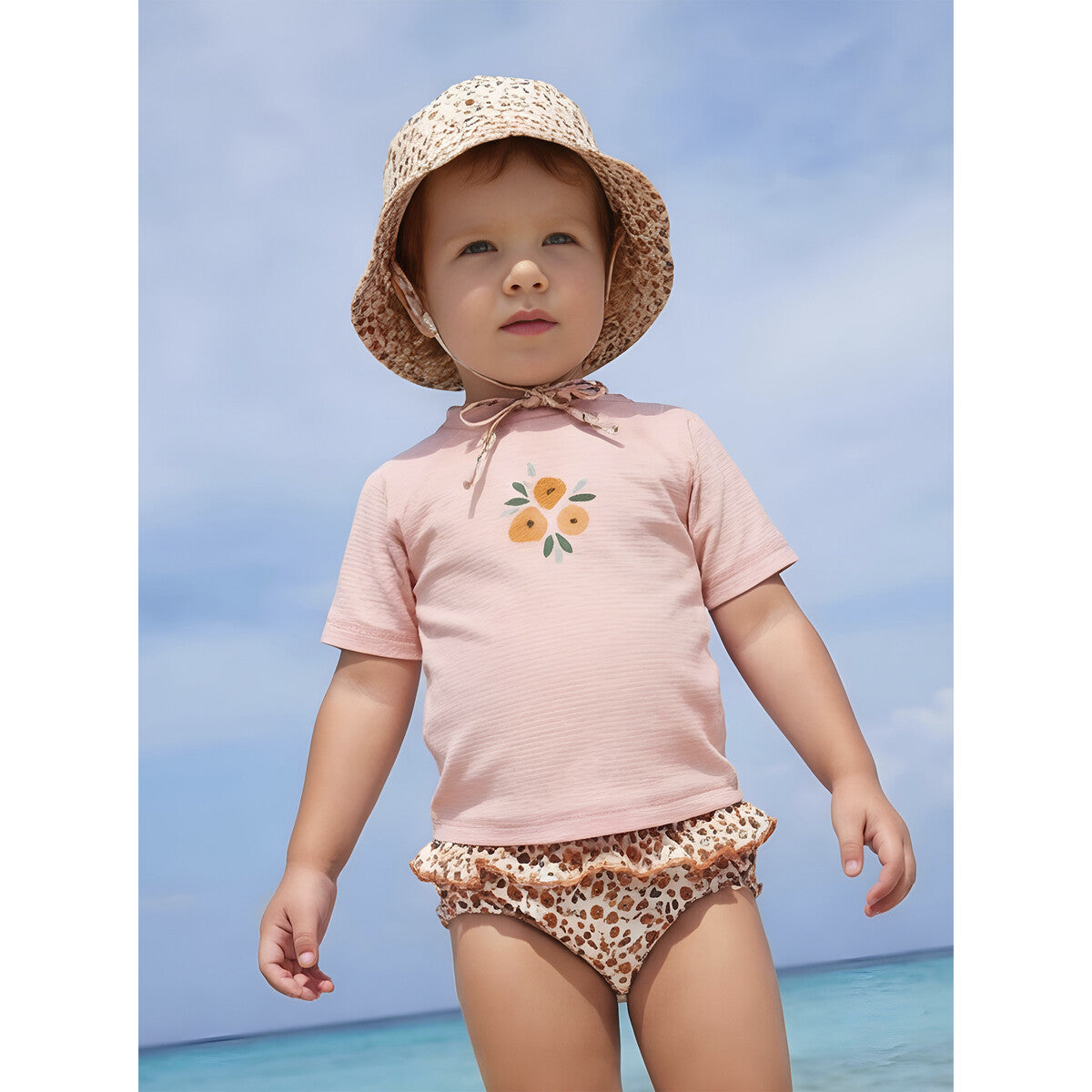 Set bañador pañal y gorrito con protección UPF 50+ Formentera · Bimbidreams