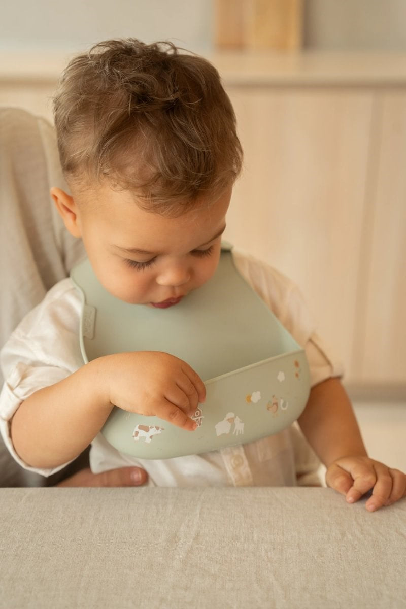 Babero Silicona Mio Pequeña Granja · Mepal x Little Dutch