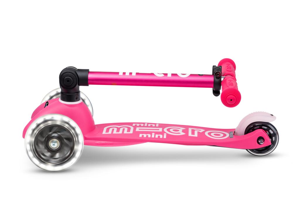 Patinete Mini Deluxe Plegable Led Rosa · Micro