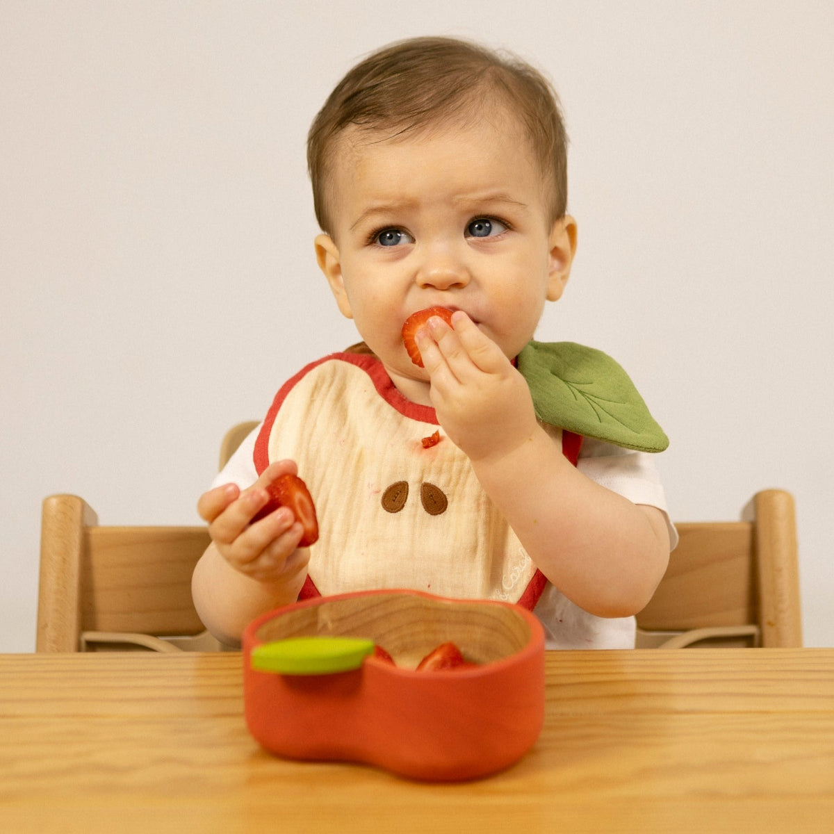 Set bol y cuchara Pepa The Apple · Oli & Carol